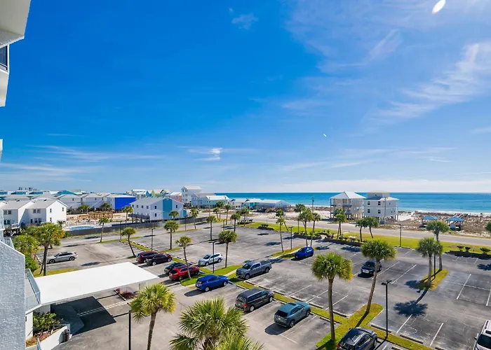 Surf & Racquet 503a Apartment
