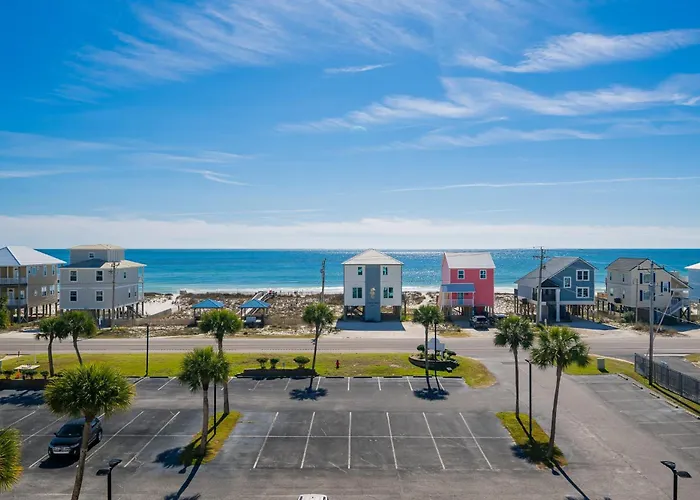 Surf & Racquet 503a Apartment *